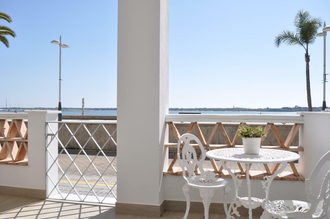 אל רומפידו Apartamentos En Paseo Maritimo מראה חיצוני תמונה