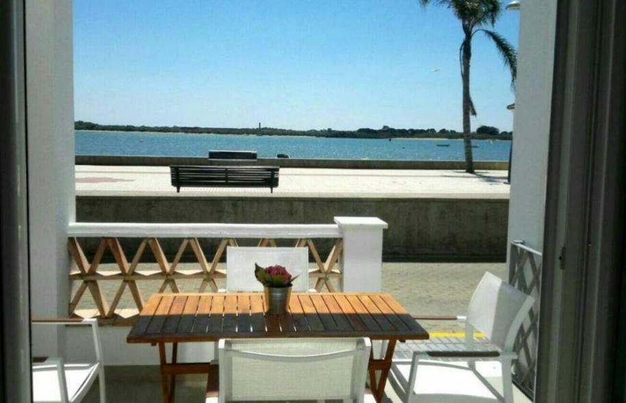אל רומפידו Apartamentos En Paseo Maritimo מראה חיצוני תמונה